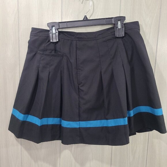 Izod Dresses & Skirts - Izod XFG Cool FX Pleated Golf Skort Black w/Blue Stripe Size 12